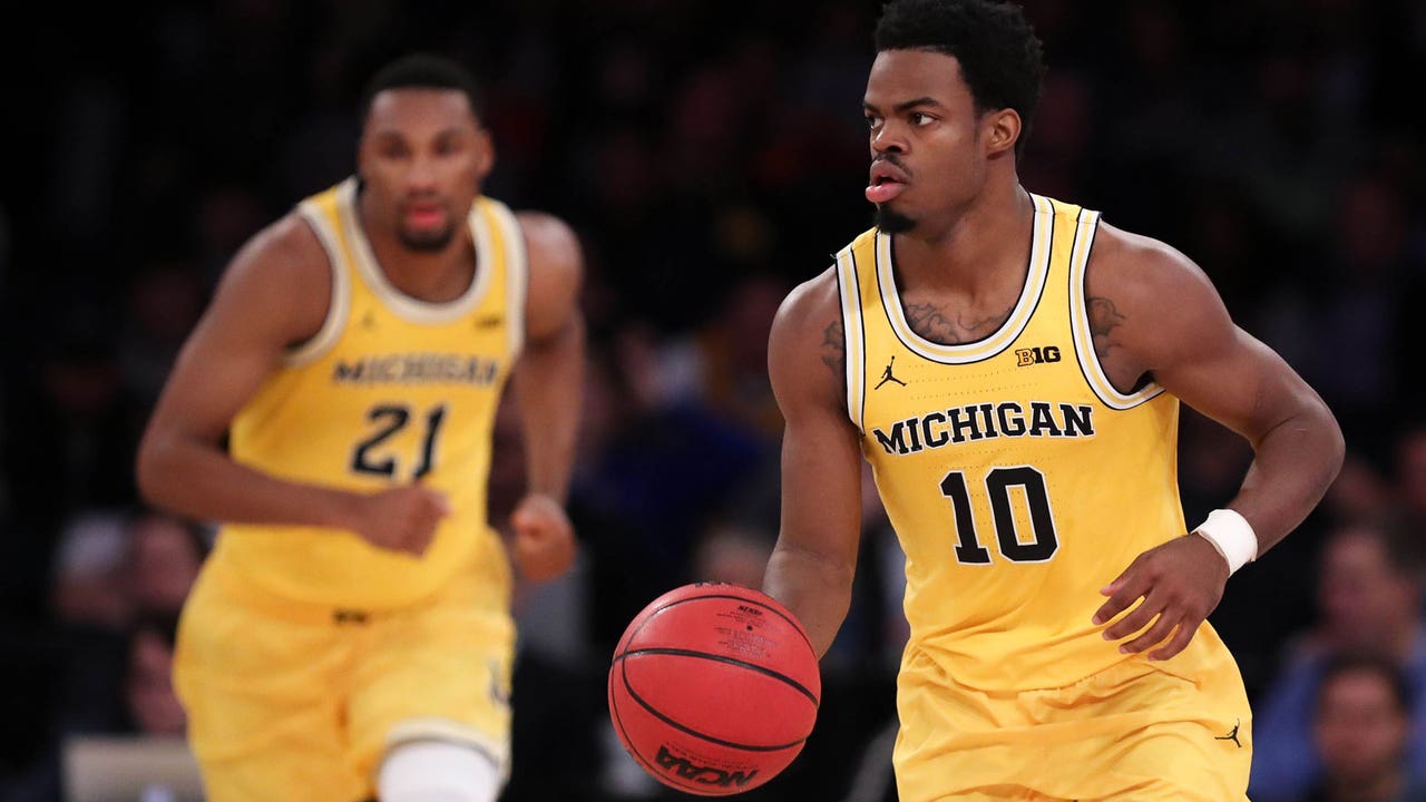 Michigan wins 2K Classic behind Walton's seven 3-pointers